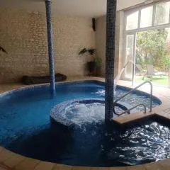 Hostellerie Les Hauts De Sainte Maure
