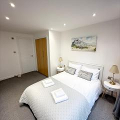 The Shore Edinburgh 2 Bedroom Apartment