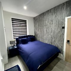 Cardiff City Studio Sleeps 4