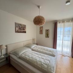 Seewohnung mit Terrasse