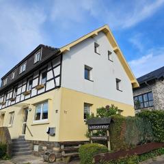 SIM01 Renovierte Monteurs- und Ferienwohnung in Simmerath