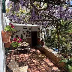 Casa Almenta - Tu hogar para desconectar en el pueblo más bonito de Málaga