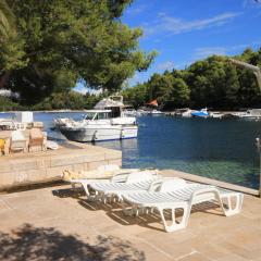 Apartments with parking space Korcula - 24058