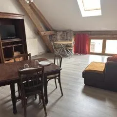 Gîte Campagnard avec Wifi et Animaux Acceptés - FR-1-489-559