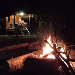 Bosulu surfcamp malakopa