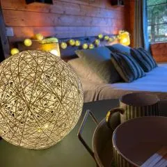 "Le Maloya" Chalets independants -Chambre Balneo - Relais Motards