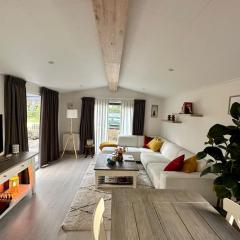 Luxe chalet met serre