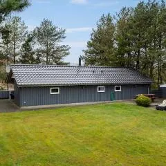 Stunning Home In Oksbøl With Sauna
