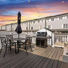 Harris Ave Hideaway Private Deck Near Marina