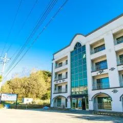 속초 하늘 바다 펜션