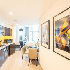 Bnbeyond's Artsy Canal-View Studio in the Heart of BBay