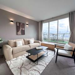 Champs Elysees - Prestige studio with balcony AC and Paris view for 3