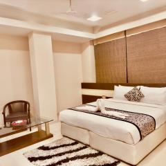Economy stay near golden temple