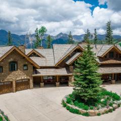 Hilltop Hideaway by Exceptional Stays