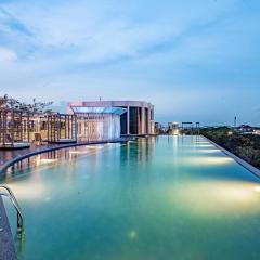 UrbanLuxe Homestay City ViewLevel 27