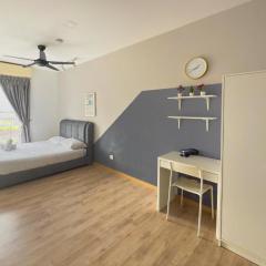7pax Emporis Kota Damansara 5Bedroom 2CarPark, Segi College, MRT