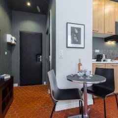 DROITE - Bright studio in the Old Town