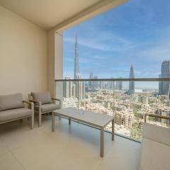 Modern Downtown 2 Bed plus Maids with Full Burj View