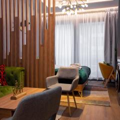 The Avery Studio at Diamond ITC