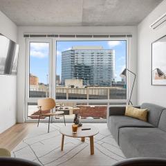 Post Chicago Getaway Ideal 4BR for Groups