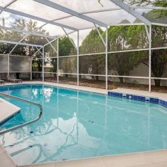 10 Minutes to Disney Pool Home *Renovated*