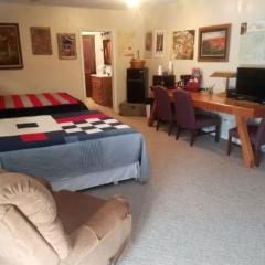 Comfortable Accommodation for a Getaway near Bryce Canyon in Panguitch, Utah