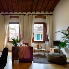 On the Duomo - Super Chic