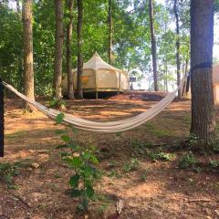 Glamping Getaway on an Impressive Farm near Charlottesville, Virginia