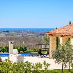Villa Parona with private pool