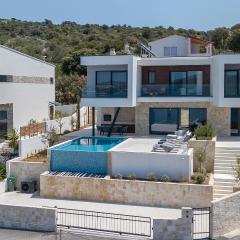 Lovely Home In Razanj