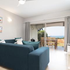 Santorini Kallisti 7 (Family Only)