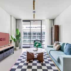 GuestReady – Modern comfort in JVC