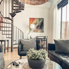 Panoramic Rooftop Duplex Retreat Heart of Málaga