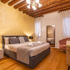 G&S - HouseVenice Center