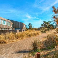 Beautiful Apartment In Schiermonnikoog