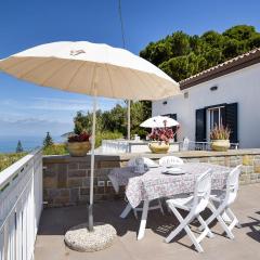 1 Bedroom Stunning Home In Castellabate