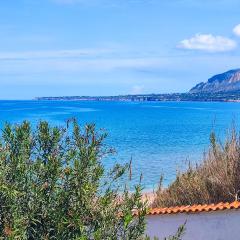 3 Bedroom Lovely Apartment In Trappeto