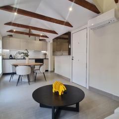 Navas PentHouse 301 By Florentia Homes