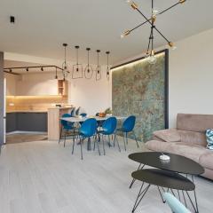 The Tiffany Elegance