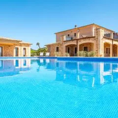 Son Sampoli Suites Adults Only by MHR