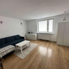 Spacious 3city Apartment with Two Bedrooms and Desk by Noclegi Renters