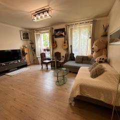Beautiful 3-room, Porte Saint-Cloud, Paris