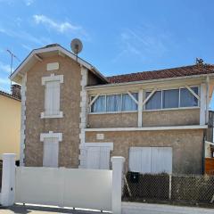 Maison familiale à 200m de la plage
