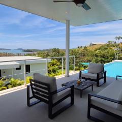 Dream house with beach access at Hermosa Bay