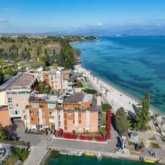 MGH Luxury - Residenza La Perla Peschiera Lakefront