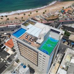 Studio novinho e lindo na orla!