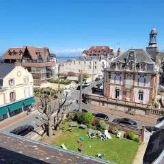 Vue mer - Superbe Appartement à 50 m de la plage et du centre ville