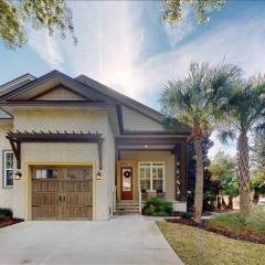 Poolside Cottage 57