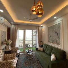 Hostie Spriha-3BHK Serviced Apartment near Golf course road & Worldmark, Gurgaon