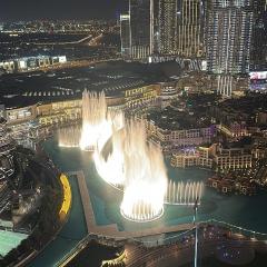Luxury 4BR Full Burj khalifa & Fountain View, 1Gbps, PS5
